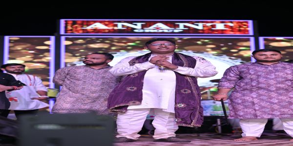 નખત્રાણામાં ‘ગૌરાત્રી 2026’નો રંગ જામ્યો, હજારો સનાતનીઓની હાજરીએ પ્રી નવરાત્રી મહોત્સવને બનાવ્યો યાદગાર