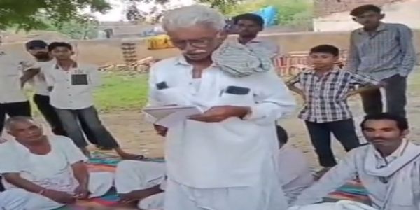 રાધનપુર તાલુકાના અગીચાણા ગામમાં દારૂના વેચાણ અને સેવન પર ગ્રામજનોએ સામૂહિક સંપૂર્ણ પ્રતિબંધનો નિર્ણય લીધો.
