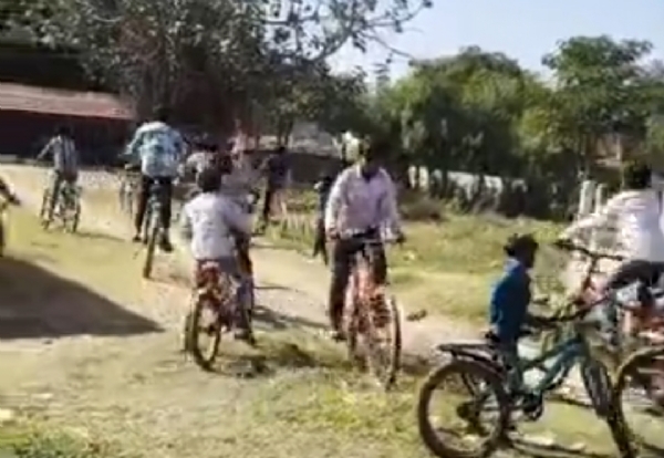 હારીજ તાલુકાના બોરતવાડા ગામે મહાશિવરાત્રી નિમિત્તે બાળકોમાં સાયકલ ચલાવવાની અનોખી પરંપરા