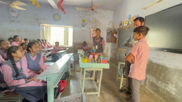 ખેરવાની શ્રી જયકોરબાઈ વિદ્યામંદિર : 1945થી ગ્રામ્ય વિસ્તારમાં શિક્ષણનું પ્રેરણાકેન્દ્ર, આજે 783 વિદ્યાર્થીઓ ભણે છે