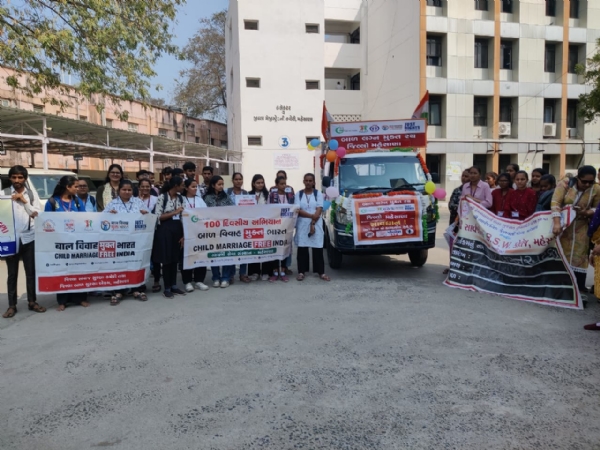 બાળ વિવાહ મુક્ત ભારત” અભિયાન અંતર્ગત બાળ લગ્ન મુક્તિ રથને લીલી ઝંડી આપી પ્રસ્થાન