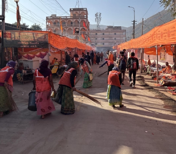 મહાશિવરાત્રી મેળા બાદ તંત્ર દ્વારા ભવનાથમાં મહા સફાઈ અભિયાન