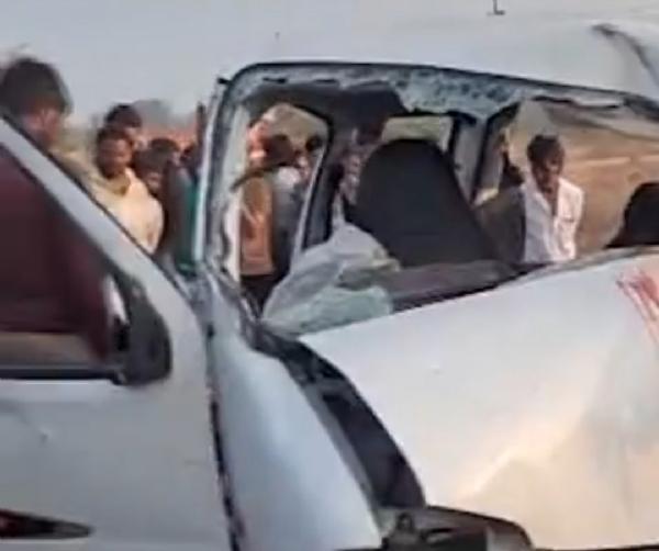 उंझा-मेहसाणा हाईवे पर भीषण हादसा