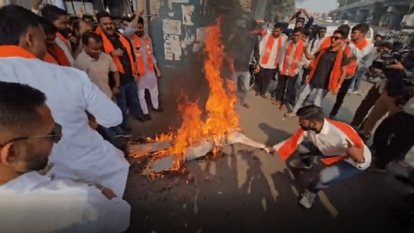 સુરતમાં ભાજપનો ઉગ્ર વિરોધ સુરતમાં ભાજપનો ઉગ્ર વિરોધ