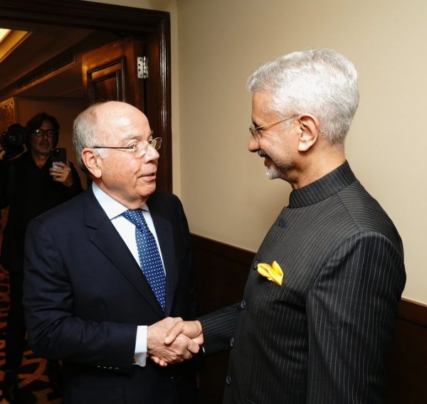 વિદેશ મંત્રી ડૉ. જયશંકરે, બ્રાઝિલના રાષ્ટ્રપતિ સાથે મુલાકાત કરી વિદેશ મંત્રી ડૉ. જયશંકરે, બ્રાઝિલના રાષ્ટ્રપતિ સાથે મુલાકાત કરી