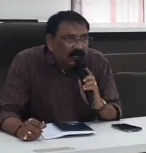 નગરપાલિકાની બજેટ અને વિકાસ કાર્યો અંગે બોલાવવામાં આવેલી મહત્વપૂર્ણ કારોબારી બેઠક ચીફ ઓફિસરની ગેરહાજરીને કારણે મુલતવી નગરપાલિકાની બજેટ અને વિકાસ કાર્યો અંગે બોલાવવામાં આવેલી મહત્વપૂર્ણ કારોબારી બેઠક ચીફ ઓફિસરની ગેરહાજરીને કારણે મુલતવી