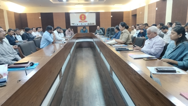 જિલ્લા સંકલન અને ફરિયાદ સમિતિની બેઠક યોજાઈ.