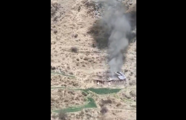 કિશ્તવાડ જિલ્લાના એક દૂરના વિસ્તારમાં સુરક્ષા દળો સાથે આતંકી અથડામણ કિશ્તવાડ જિલ્લાના એક દૂરના વિસ્તારમાં સુરક્ષા દળો સાથે આતંકી અથડામણ