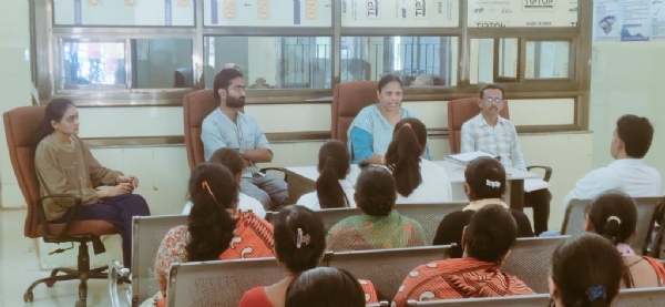 પ્રાથમિક આરોગ્ય કેન્દ્ર નાવડા ખાતે અઠવાડિક આશા કાર્યકર રિવ્યૂ મિટિંગ યોજાઈ. પ્રાથમિક આરોગ્ય કેન્દ્ર નાવડા ખાતે અઠવાડિક આશા કાર્યકર રિવ્યૂ મિટિંગ યોજાઈ.