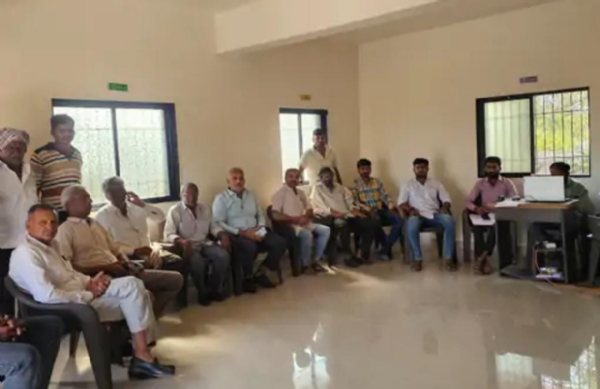 હોળાયા ગામે જન સેવા રથનું આગમન: ગ્રામજનોને સ્થળ પર જ મળ્યા સરકારની યોજનાઓના લાભ.