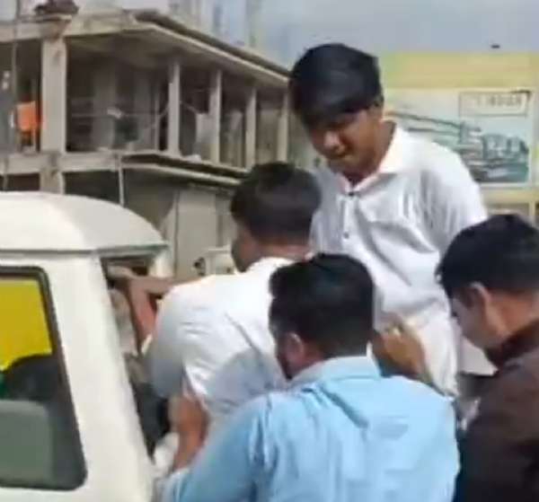 પાટણમાં એપસ્ટિન ફાઈલ મુદ્દે યુથ કોંગ્રેસનો કેન્દ્ર સરકાર વિરુદ્ધ વિરોધ પ્રદર્શન.