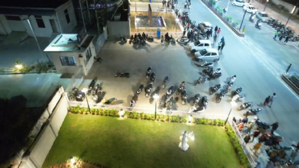 મહેસાણામાં MMC પ્લાઝા બન્યું આકર્ષણનું કેન્દ્ર, ‘હેપ્પી સ્ટ્રીટ’ અને ‘ઓપન માઈક’થી નગરજનોમાં ઉત્સાહ