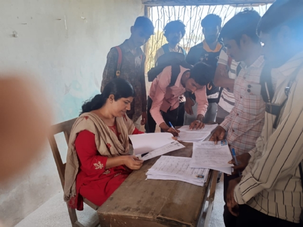 જૂનાગઢ જિલ્લા રોજગાર વિનિમય કચેરી  દ્વારા