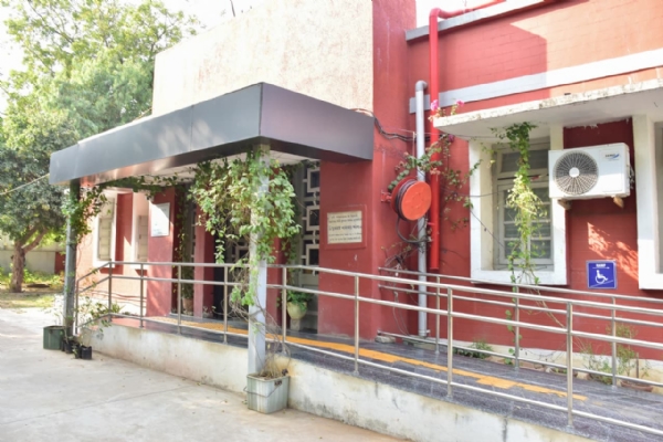 વડોદરા સ્થિત નારી સંરક્ષણ ગૃહમાં આશ્રિત એક દીકરીના લગ્ન નક્કી વડોદરા સ્થિત નારી સંરક્ષણ ગૃહમાં આશ્રિત એક દીકરીના લગ્ન નક્કી