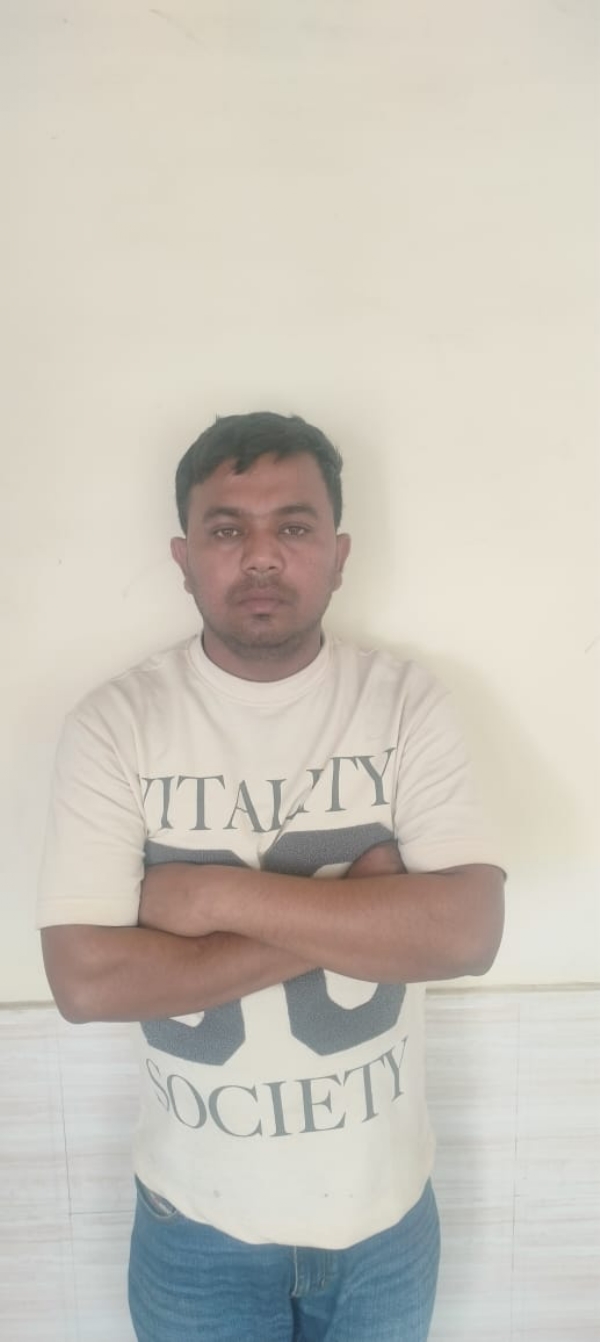 છેતરપીંડીના કેશમાં પાંચ વર્ષથી ફરાર આરોપી ઝડપાયો.