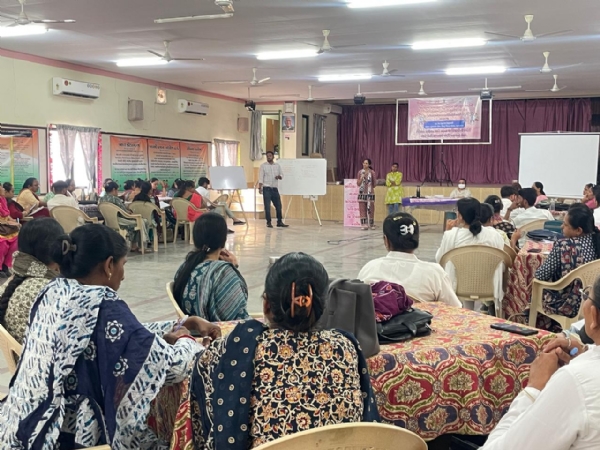 ભાવનગર જિલ્લામાં બાલિકા પંચાયત માટે માસ્ટર ટ્રેનર્સની ત્રિદિવસીય તાલીમ સફળતાપૂર્વક પૂર્ણ. ભાવનગર જિલ્લામાં બાલિકા પંચાયત માટે માસ્ટર ટ્રેનર્સની ત્રિદિવસીય તાલીમ સફળતાપૂર્વક પૂર્ણ.