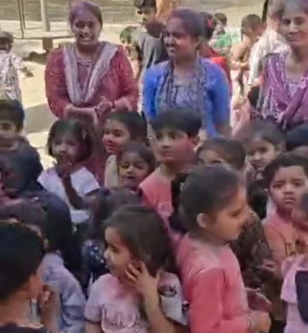 સિદ્ધપુરની સરસ્વતી શિશુ મંદિરમાં હોળી-ધૂળેટી પર્વની ઉજવણી આનંદ અને ઉત્સાહભેર કરવામાં આવી સિદ્ધપુરની સરસ્વતી શિશુ મંદિરમાં હોળી-ધૂળેટી પર્વની ઉજવણી આનંદ અને ઉત્સાહભેર કરવામાં આવી