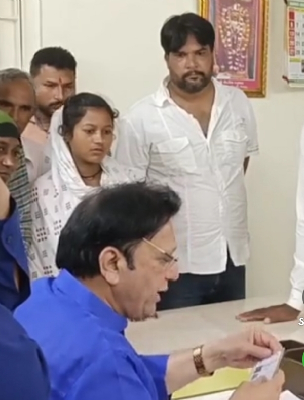 સિદ્ધપુર-સરસ્વતીમાં ₹24.90 કરોડના નવા માર્ગો મંજૂર સિદ્ધપુર-સરસ્વતીમાં ₹24.90 કરોડના નવા માર્ગો મંજૂર