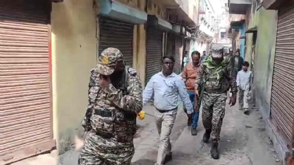 ઇડી એ બંગાળના અનેક શહેરોમાં દરોડા,લાખો રોકડા જપ્ત કર્યા