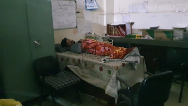 પોરબંદરની સરકારી હોસ્પિટલની બેદરકારી આવી સામે.