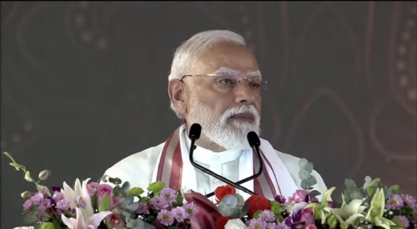 વિવિધ પ્રોજેક્ટ્સનું ઉદ્ઘાટન અને શિલાન્યાસ કર્યા પછી પ્રધાનમંત્રી એ જાહેર સભાને સંબોધિત કરી વિવિધ પ્રોજેક્ટ્સનું ઉદ્ઘાટન અને શિલાન્યાસ કર્યા પછી પ્રધાનમંત્રી એ જાહેર સભાને સંબોધિત કરી