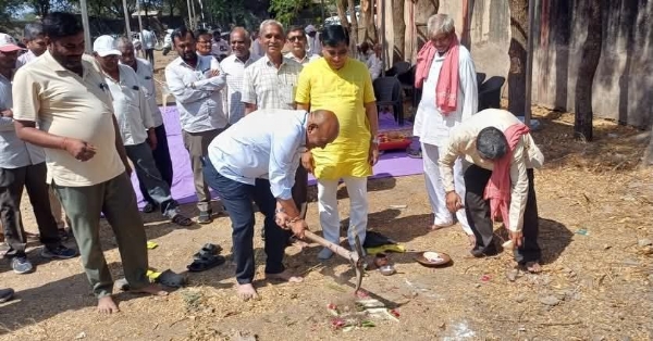 ઇંગોરાળા ગામે પશુ દવાખાનાનું ખાતમુહૂર્ત: પશુપાલકો માટે મળશે મોટી આરોગ્ય સુવિધા ઇંગોરાળા ગામે પશુ દવાખાનાનું ખાતમુહૂર્ત: પશુપાલકો માટે મળશે મોટી આરોગ્ય સુવિધા