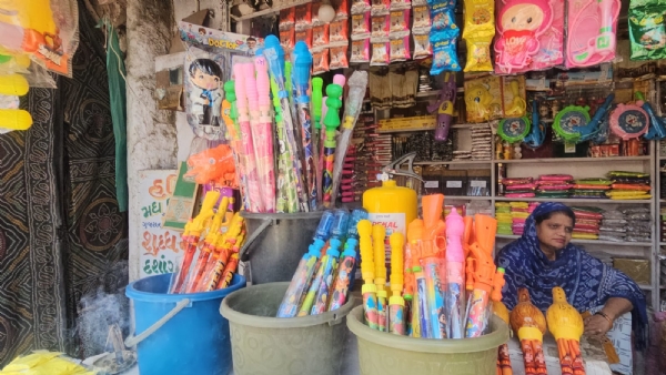 Ambaji ma pichkarr ,rang no vepar