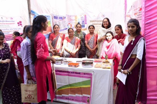 રાજપીપલામાં આંતરરાષ્ટ્રીય મહિલા દિવસ નિમિત્તે મહિલા સંમેલનની ભવ્ય ઉજવણી રાજપીપલામાં આંતરરાષ્ટ્રીય મહિલા દિવસ નિમિત્તે મહિલા સંમેલનની ભવ્ય ઉજવણી