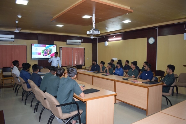 જૂનાગઢ વેટરનરી કોલેજના ૩૩ વિદ્યાર્થીઓનું પ્રતિષ્ઠિત