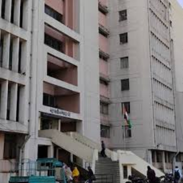 અમદાવાદ મેટ્રોપોલિટન કોર્ટને બોમ્બથી ઉડાવી દેવાની ધમકી