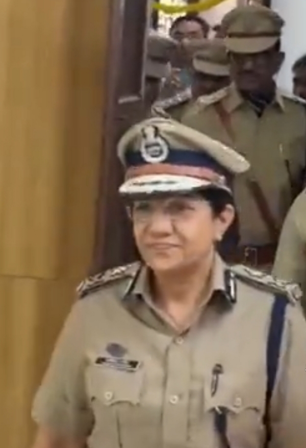 બનાસકાંઠા બોર્ડર રેન્જના નવા IGP તરીકે પરીક્ષિતા રાઠોડે સંભાળ્યો ચાર્જ