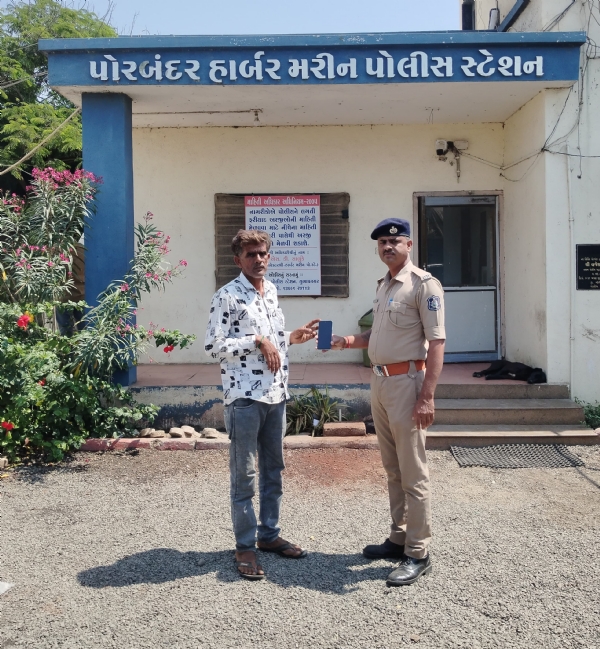 હર્બર પોલીસ સ્ટેશમ ખાતે તેરા તુજકો અર્પણ ક્રાયકર્મ યોજાયો.