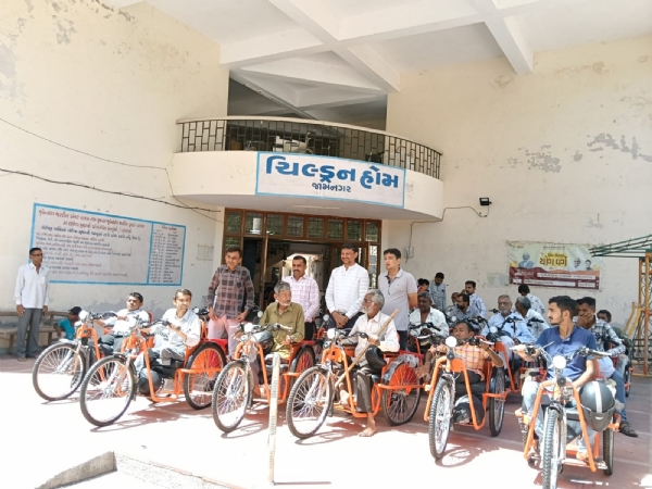 સાયકલ વિતરણ