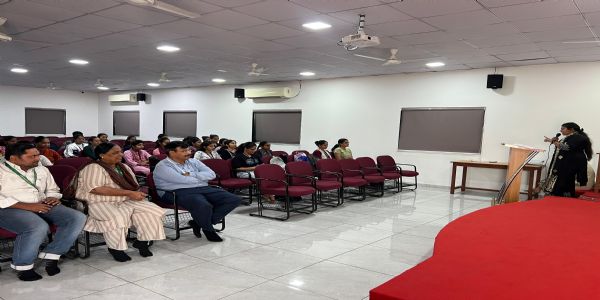 એસ.વી. કોલેજ ઓફ એજ્યુકેશન અને સૂરજબા કોલેજ ઓફ એજ્યુકેશન, કડી ખાતે ગ્રાહક અધિકાર દિવસની ઉજવણી