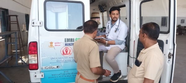 પોરબંદર એસ.ટી.ડેપો ખાતે મેડિકલ કેમ્પ યોજાયો.