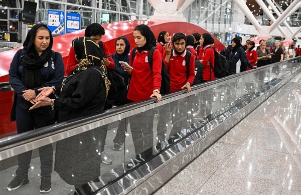 ઈરાની મહિલા ફૂટબોલ ટીમના સભ્યો