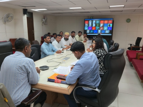 મહેસાણા જિલ્લા પંચાયત ખાતે ગેસ એજન્સી ધારકોની બેઠક, LPG સિલિન્ડર પૂરતા પ્રમાણમાં ઉપલબ્ધ હોવાનું તંત્રનું નિવેદન મહેસાણા જિલ્લા પંચાયત ખાતે ગેસ એજન્સી ધારકોની બેઠક, LPG સિલિન્ડર પૂરતા પ્રમાણમાં ઉપલબ્ધ હોવાનું તંત્રનું નિવેદન