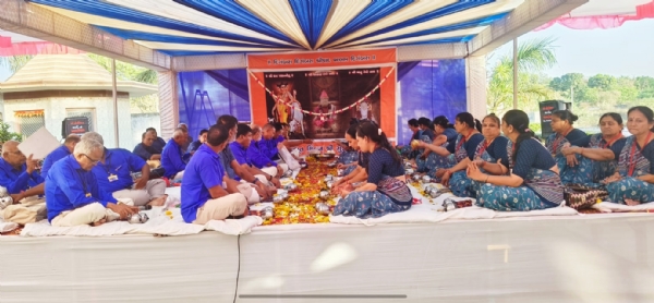 ઉમલ્લા રંગ મંદિર ખાતે દત્ત બાવનીના બાવન સમૂહ પાઠ યોજાયા