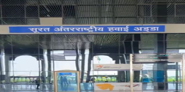 બેંગકોકથી સુરત આવેલી ફ્લાઇટમાં દોઢ કરોડનો હાઈડ્રોપોનિક ગાંજો સીટની નીચેથી જપ્ત