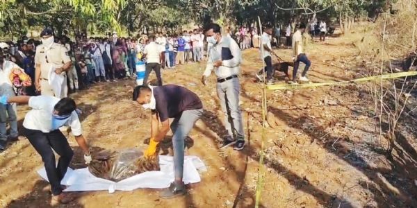 ભરૂચના નેત્રંગમાં ખેતરમાંથી ગુમ થયેલી મહિલાની દટાયેલી લાશ મળી આવતા ચકચાર