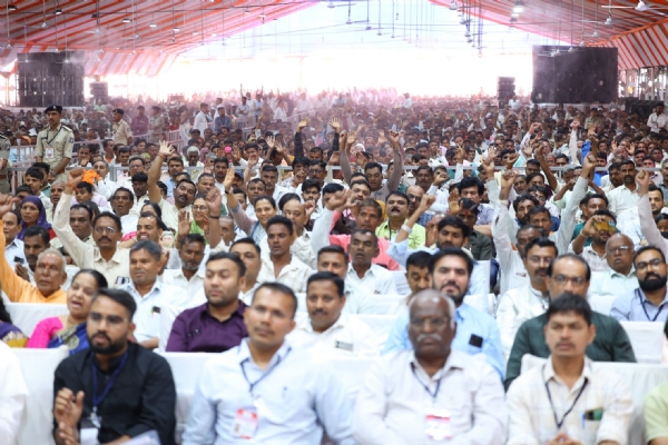 વિકાસ કામોના લોકાર્પણ અને ખાતમુહૂર્ત સંપન્ન