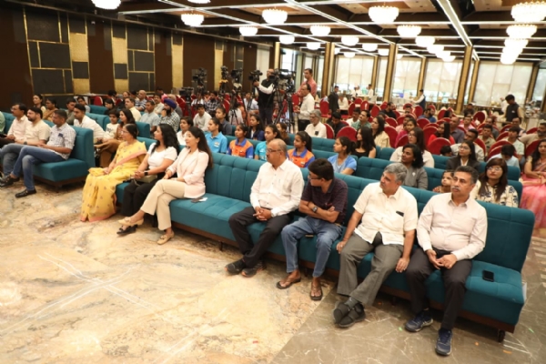 અમદાવાદ ખાતે કાર્યક્રમ યોજાયો અમદાવાદ ખાતે કાર્યક્રમ યોજાયો