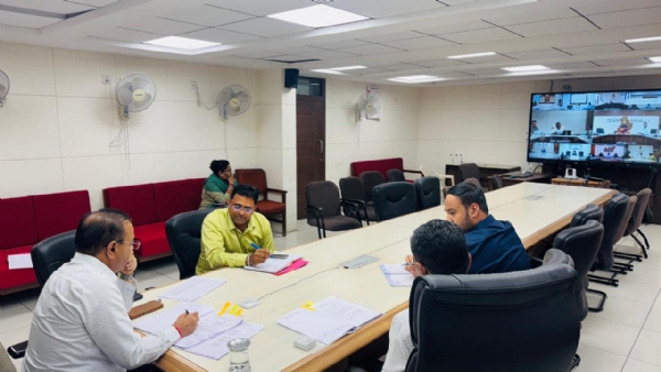 સ્થાનિક સ્વરાજ્ય ચૂંટણી પૂર્વ તૈયારી અંગે સમીક્ષા બેઠક, રાજ્ય ચૂંટણી કમિશનર દ્વારા માર્ગદર્શન