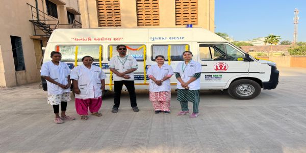 ભાવનગરના ઘોઘા તાલુકામાં શ્રમિકો માટે ‘ધન્વંતરી આરોગ્ય રથ’નો પ્રારંભ