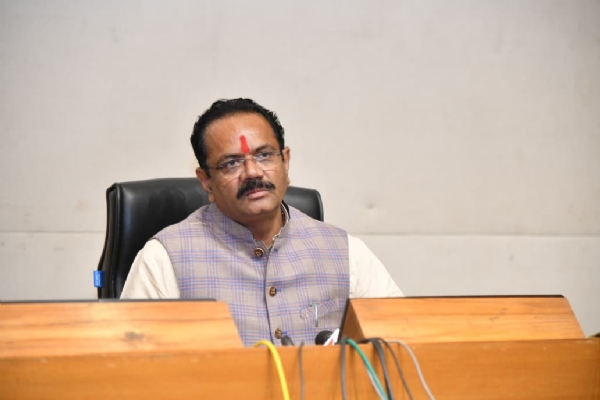 ફાઈલ ફોટો: મંત્રી જીતુ વાઘાણી