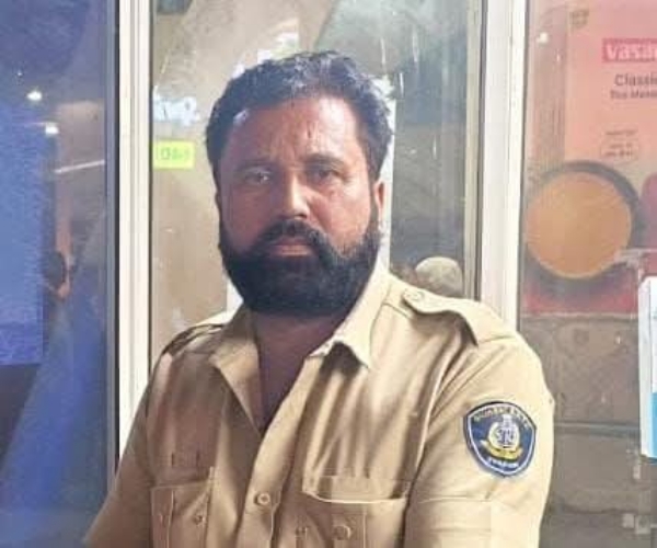 અમરેલી-નાસિક એસટી બસમાં મહિલા સાથે છેડતીનો આરોપ, ડ્રાઈવર સસ્પેન્ડ