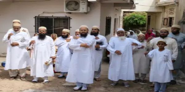 સિદ્ધપુરમાં ‘અલ જામિયા તઉસ સૈફિયાહ’ નામની વર્લ્ડ ક્લાસ શૈક્ષણિક સંસ્થા સ્થાપવાની જાહેરાત કરી.