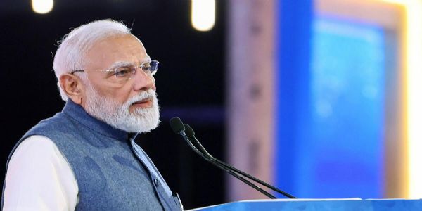 પ્રધાનમંત્રી મોદીએ, ફ્રાન્સ, ઓમાન અને મલેશિયાના નેતાઓ સાથે વાતચીત કરી