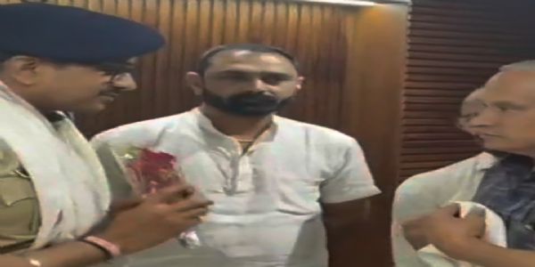 પાટણમાં SP વી.કે. નાયીનું લેઉવા પાટીદાર સમાજ દ્વારા સન્માન