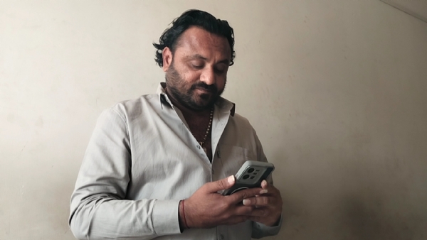 ઇઝરાઈલ અને ઇરાનના યુદ્ધ વચ્ચે પોરબંદરના અનેક યુવક- યુવતીના પરિવારજાનો ચિંતિત ઇઝરાઈલ અને ઇરાનના યુદ્ધ વચ્ચે પોરબંદરના અનેક યુવક- યુવતીના પરિવારજાનો ચિંતિત